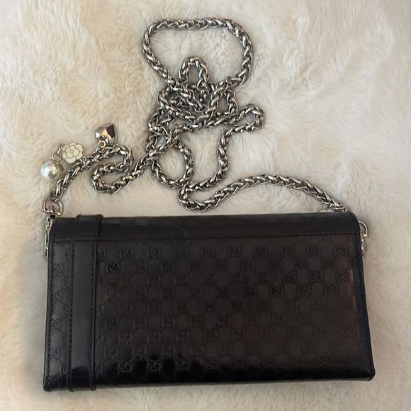 Authentic Gucci Wallet - Picture 2 of 9